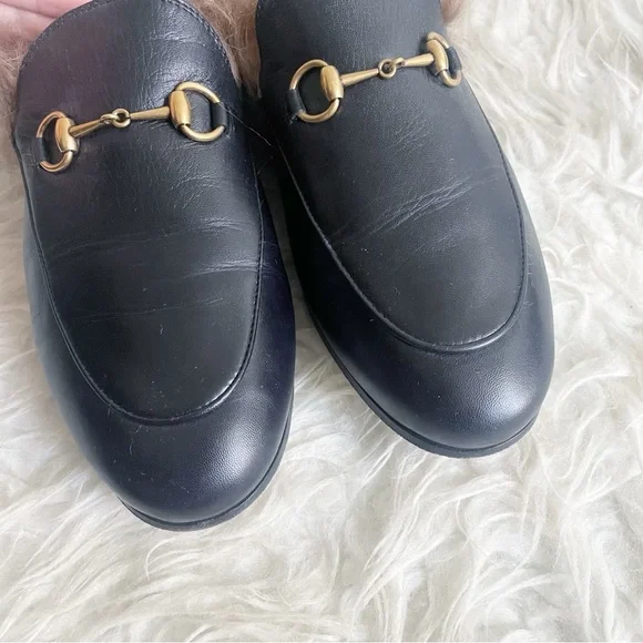 Gucci Jordaan Fur Lined Leather Horsebit Loafer
Black 39.5 - Picture 9 of 10